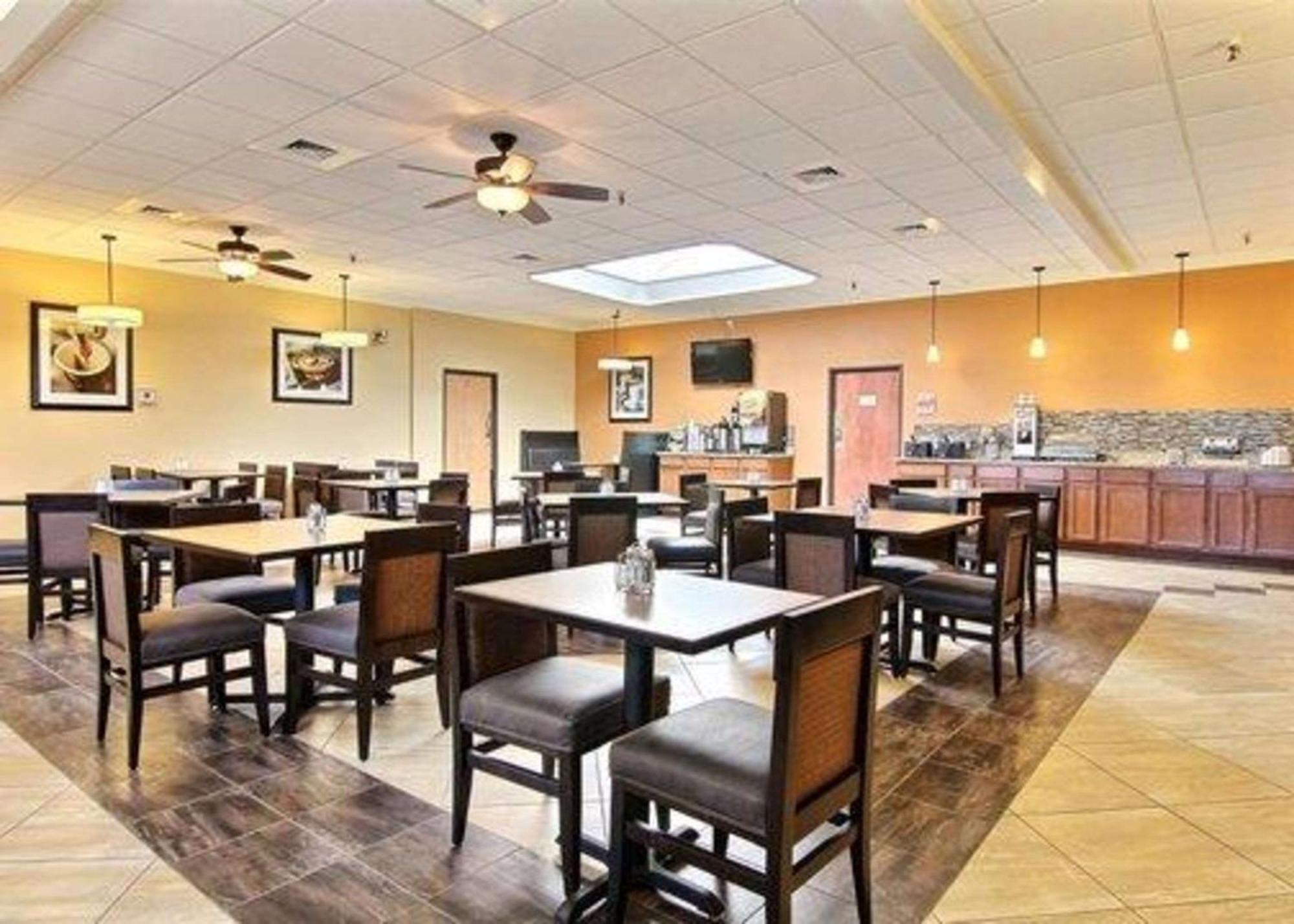 Quality Inn Thief River Falls Ngoại thất bức ảnh